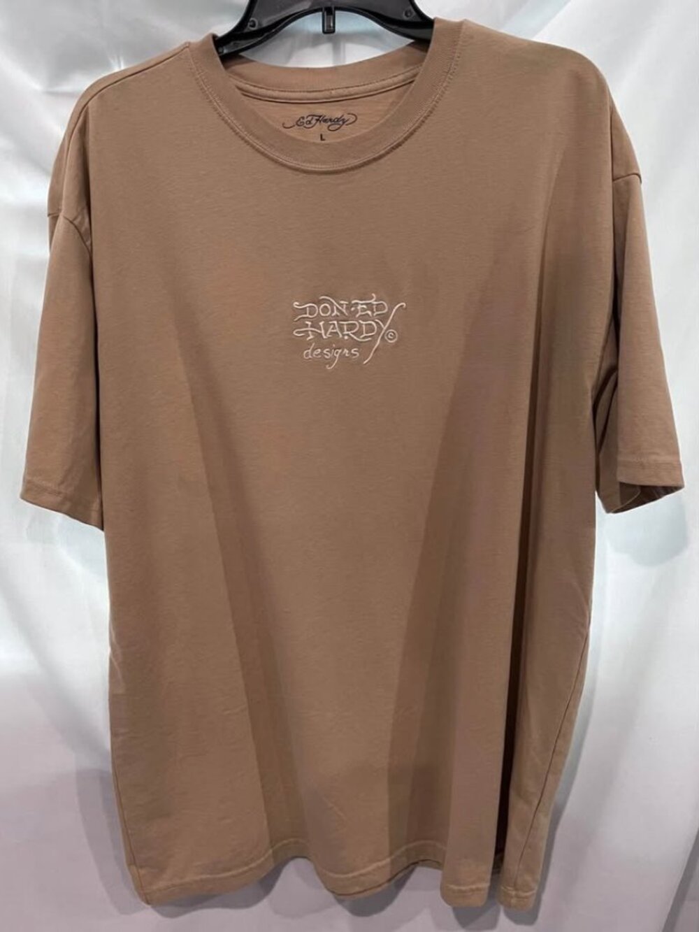 LARGE Ed Hardy t-shirt is a tan, crew neck design small white embroidered logo o